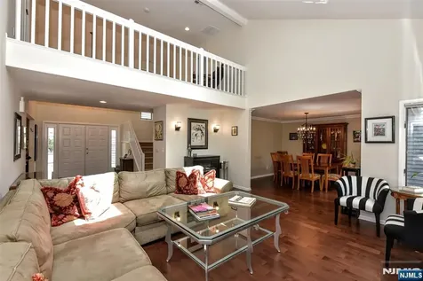143 Fisher Road Mahwah NJ 07430