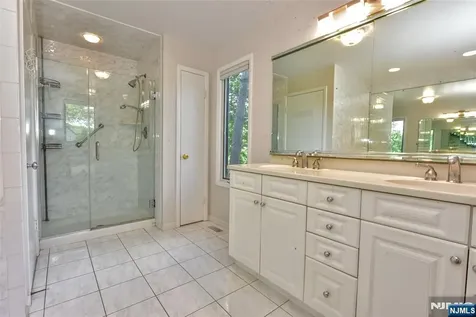 143 Fisher Road Mahwah NJ 07430