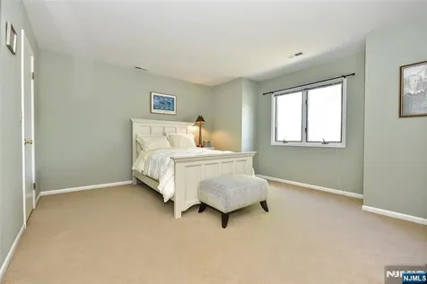 143 Fisher Road Mahwah NJ 07430
