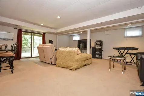 143 Fisher Road Mahwah NJ 07430
