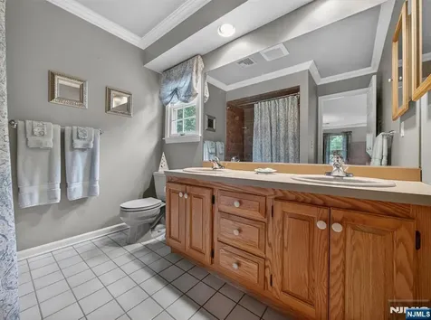607 Poplar Road River Vale NJ 07675