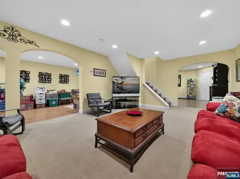 607 Poplar Road River Vale NJ 07675