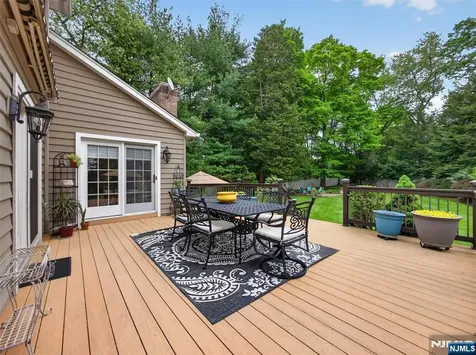 607 Poplar Road River Vale NJ 07675