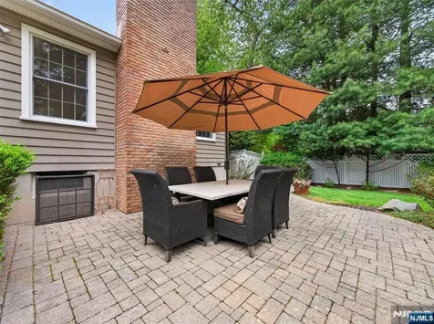 607 Poplar Road River Vale NJ 07675
