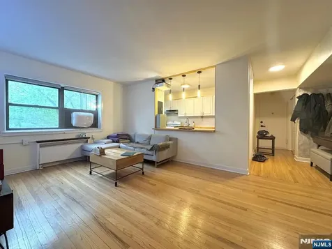 500 Linwood Drive Fort Lee NJ 07024