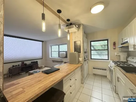 500 Linwood Drive Fort Lee NJ 07024