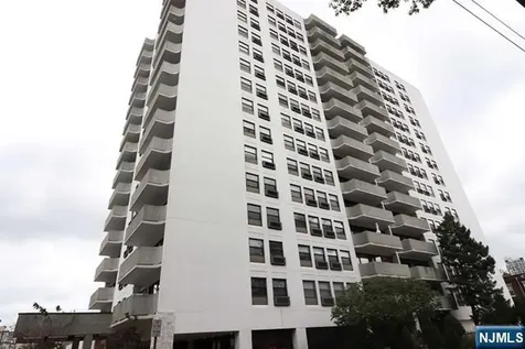 1600 Center Avenue Fort Lee NJ 07024