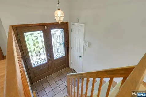 34 Bear Brook Lane Livingston NJ 07039