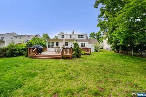 39-22 Vanore Drive Fair Lawn NJ 07410