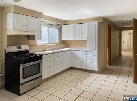 314 Atlantic Street Hackensack NJ 07601