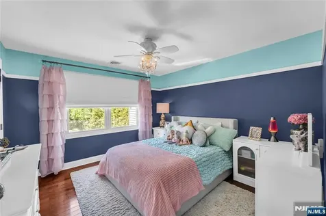 11 Amelia Drive Old Tappan NJ 07675