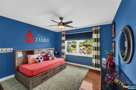 11 Amelia Drive Old Tappan NJ 07675