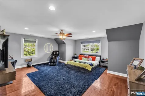 11 Amelia Drive Old Tappan NJ 07675