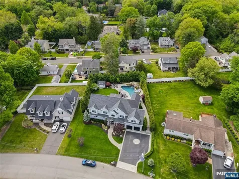 11 Amelia Drive Old Tappan NJ 07675