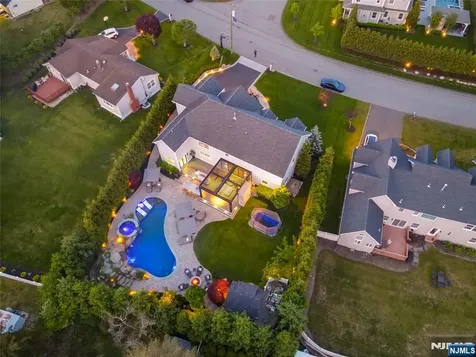 11 Amelia Drive Old Tappan NJ 07675