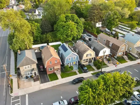 132 Jerome Place Bloomfield NJ 07003