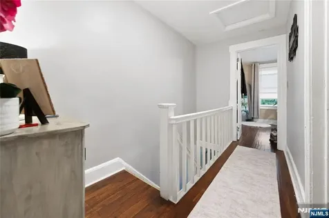 132 Jerome Place Bloomfield NJ 07003