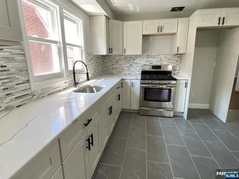 905 Sanford Avenue Irvington NJ 07111