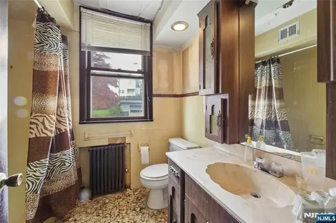 139 Aycrigg Avenue Passaic NJ 07055