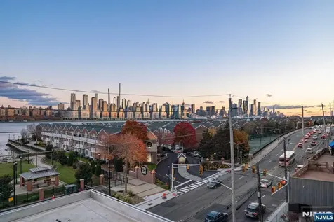 7101 River Road North Bergen NJ 07047