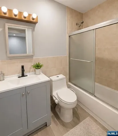 272-274 Orange Street Newark NJ 07103