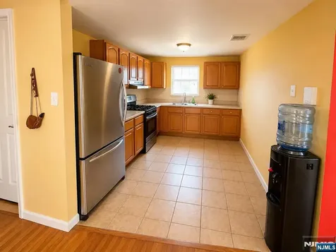 272-274 Orange Street Newark NJ 07103