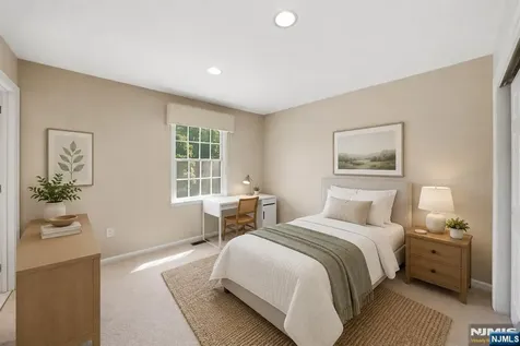 5 Pheasant Run Old Tappan NJ 07675