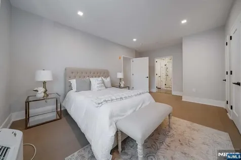 7101 River Road North Bergen NJ 07047