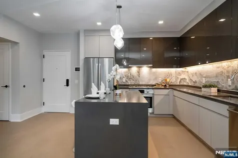7101 River Road North Bergen NJ 07047