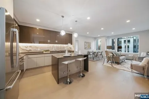 7101 River Road North Bergen NJ 07047