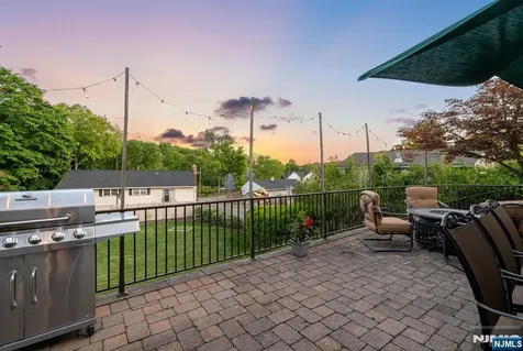 40 Walray Avenue North Haledon NJ 07508