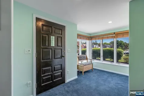 40 Walray Avenue North Haledon NJ 07508