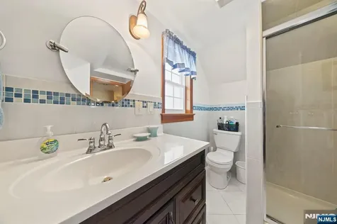 123 Ilford Avenue North Arlington NJ 07031