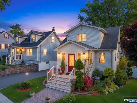 123 Ilford Avenue North Arlington NJ 07031