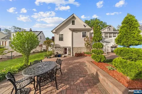 123 Ilford Avenue North Arlington NJ 07031
