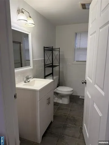 568 Lafayette Avenue Hawthorne NJ 07506