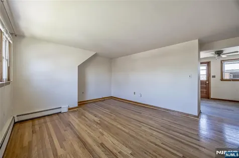 88 Maple Avenue Woodland Park NJ 07424