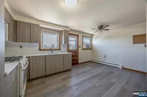88 Maple Avenue Woodland Park NJ 07424