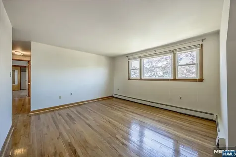 88 Maple Avenue Woodland Park NJ 07424