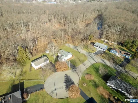 60 White Oak Road Par-troy Hills Twp. NJ 07054
