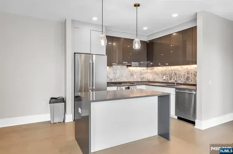 7101 River Road North Bergen NJ 07047