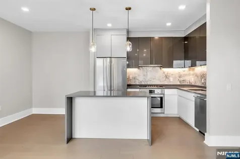 7101 River Road North Bergen NJ 07047