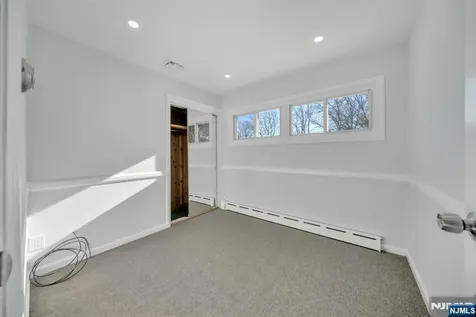 231 Hillside Avenue Paramus NJ 07652