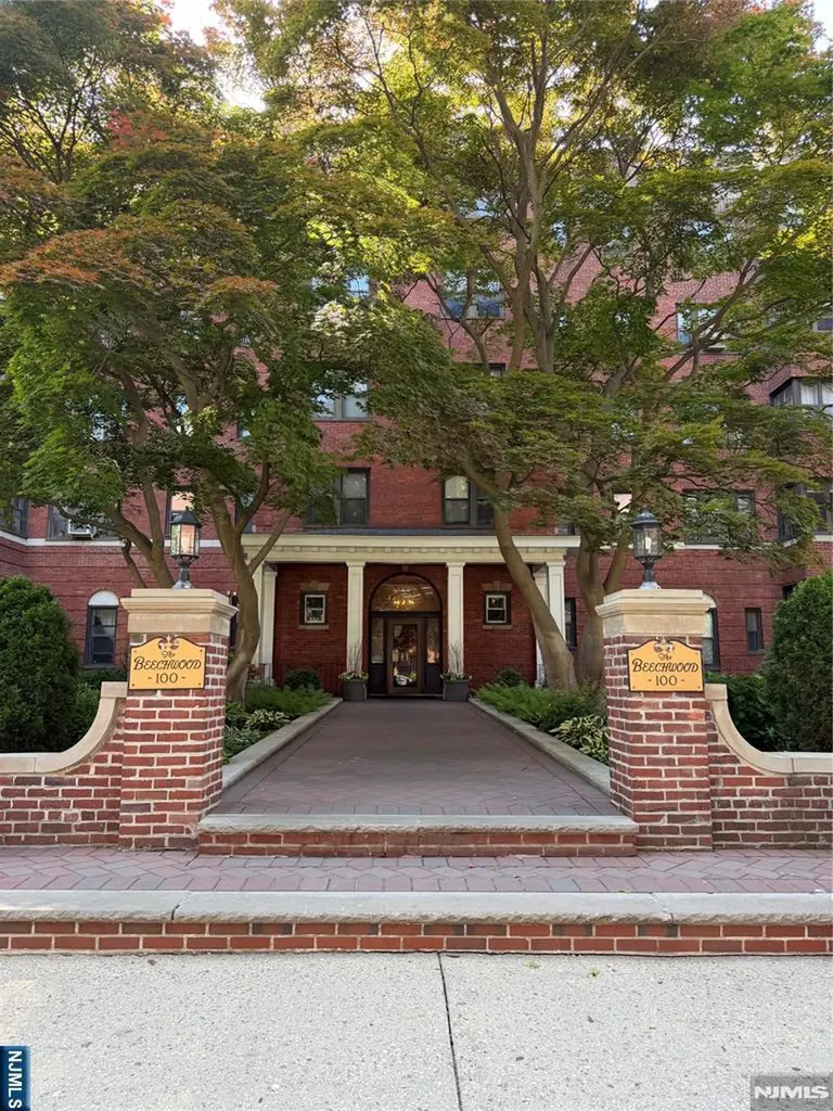 100 Prospect Avenue Hackensack NJ 07601