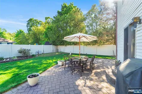 6 Jay Street Old Tappan NJ 07675