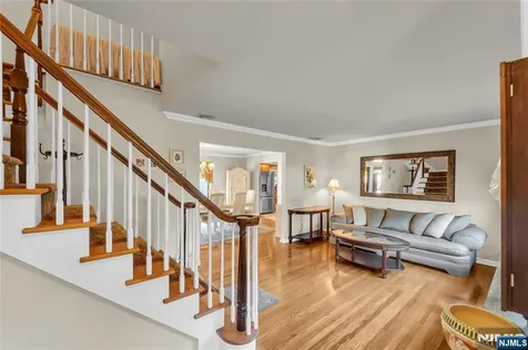 6 Jay Street Old Tappan NJ 07675