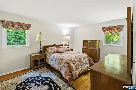 568 Stellman Road River Vale NJ 07675