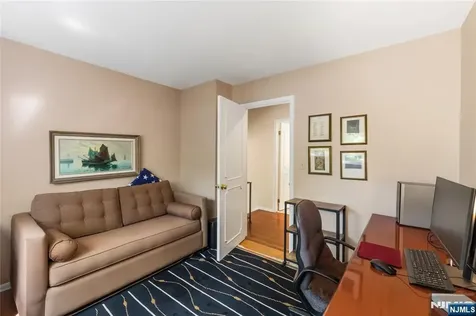 568 Stellman Road River Vale NJ 07675