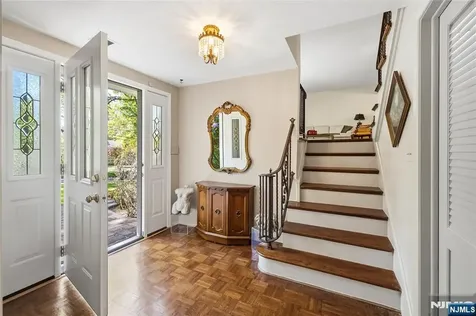 568 Stellman Road River Vale NJ 07675