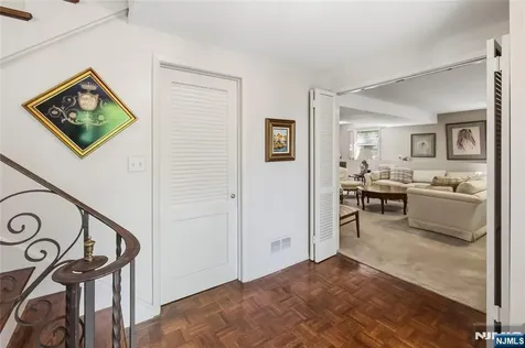 568 Stellman Road River Vale NJ 07675